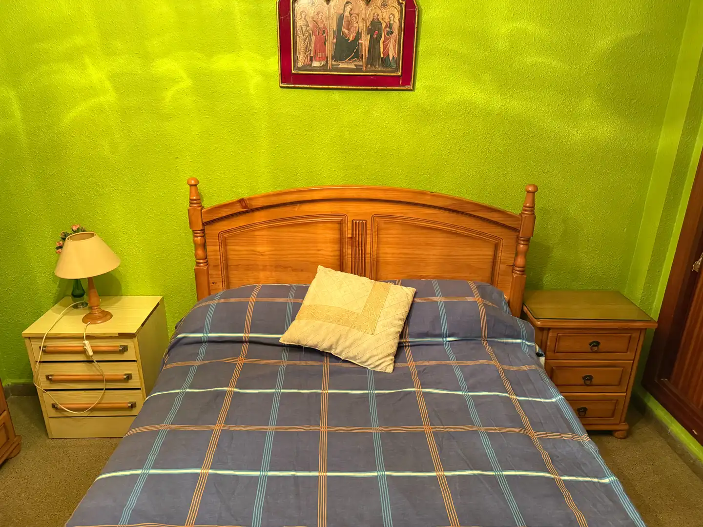 Habitación de Casa adosada en venta en Utebo con Aire acondicionado, Calefacción y Jardín privado