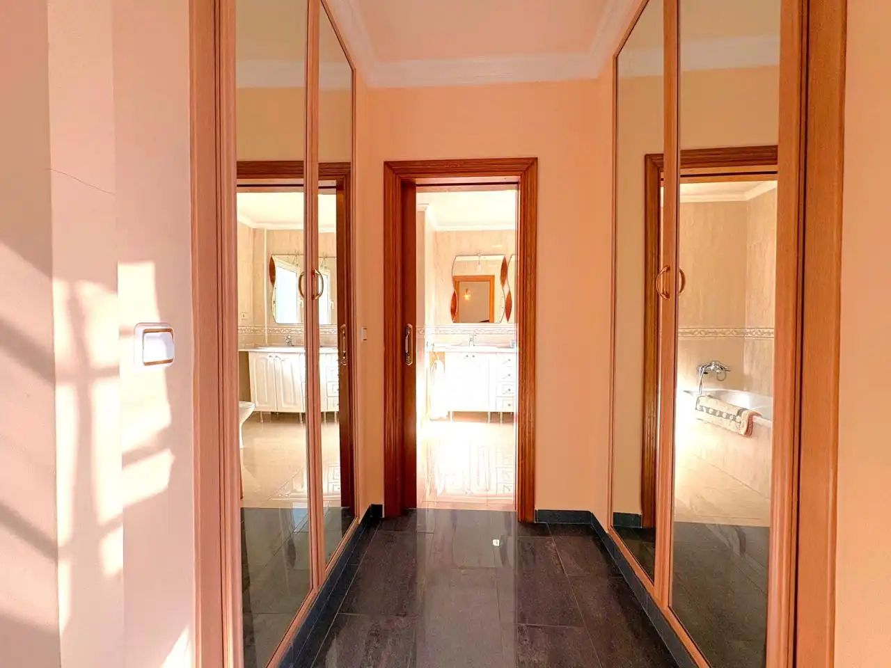 Casa o chalet en venta en Chiva con Aire acondicionado, Jardín privado y Terraza