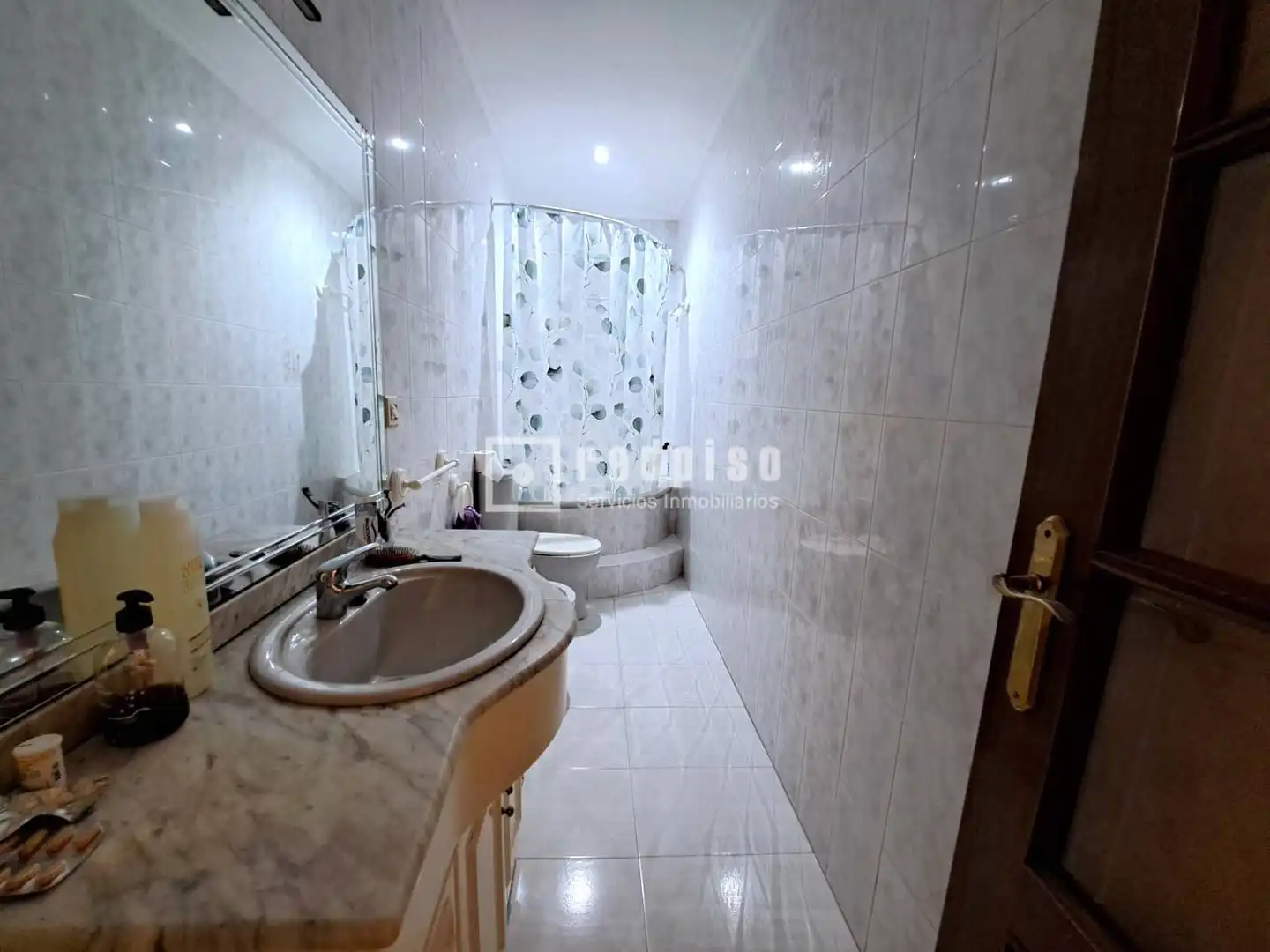 Baño de Piso de alquiler en Murcia con Amueblado