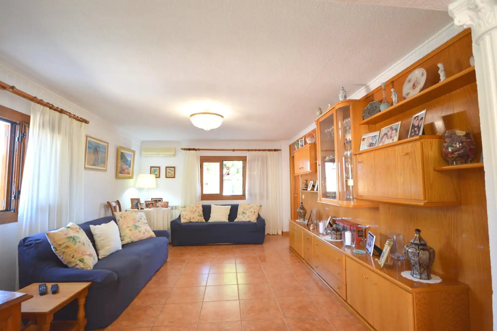 Sala d'estar de Casa o xalet en venda en Marratxí amb Aire condicionat, Calefacció i Jardí privat