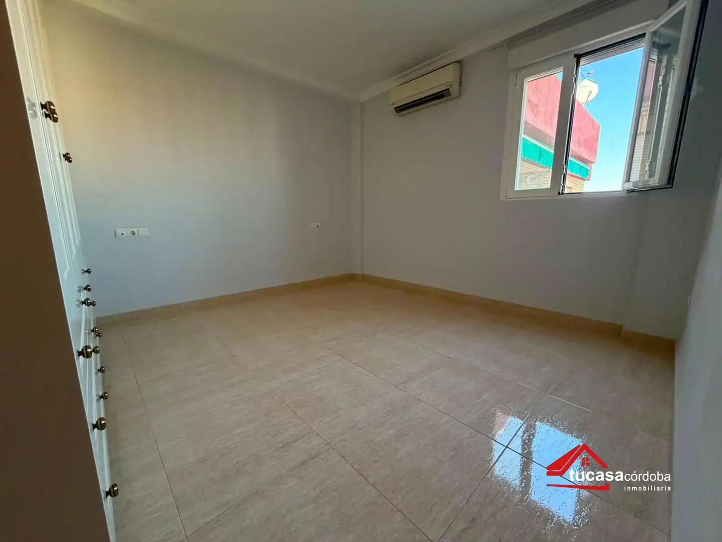 Habitación de Piso en venta en Córdoba con Aire acondicionado