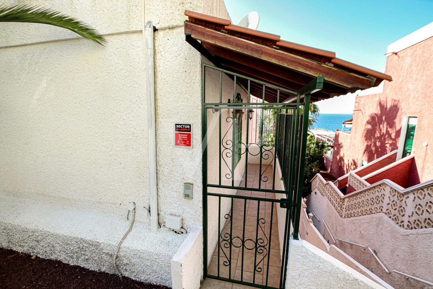 Exterior view of Attic for sale in Santiago del Teide  with Terrace