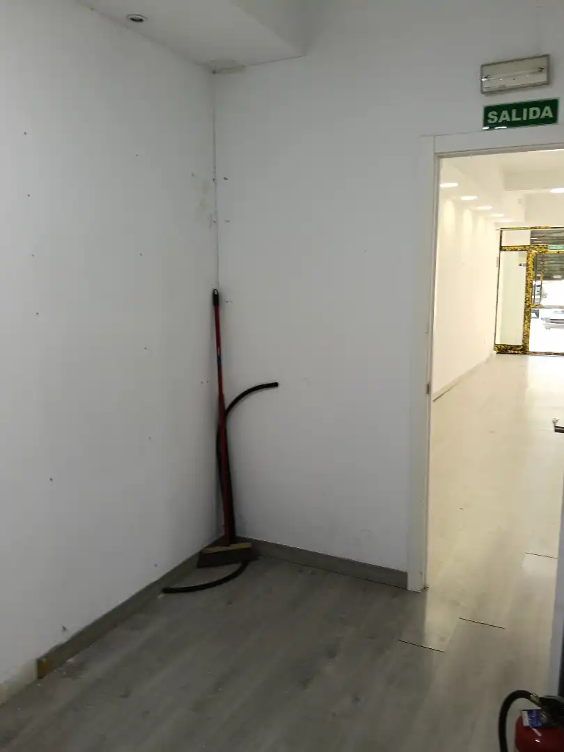Local de lloguer en Coslada