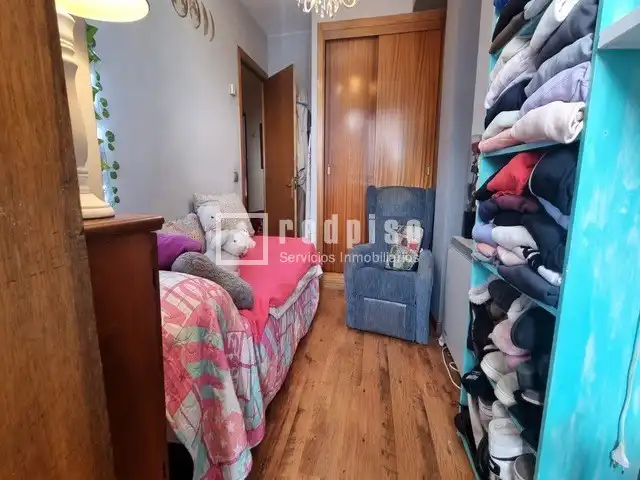 Dormitori de Casa o xalet en venda en Colmenar Viejo amb Aire condicionat, Calefacció i Jardí privat