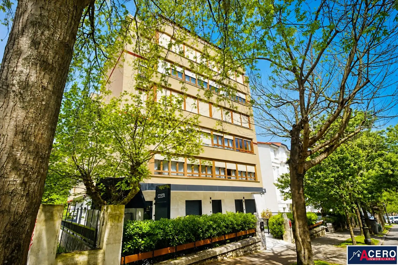Vista exterior de Piso en venta en Santander con Calefacción y Parquet