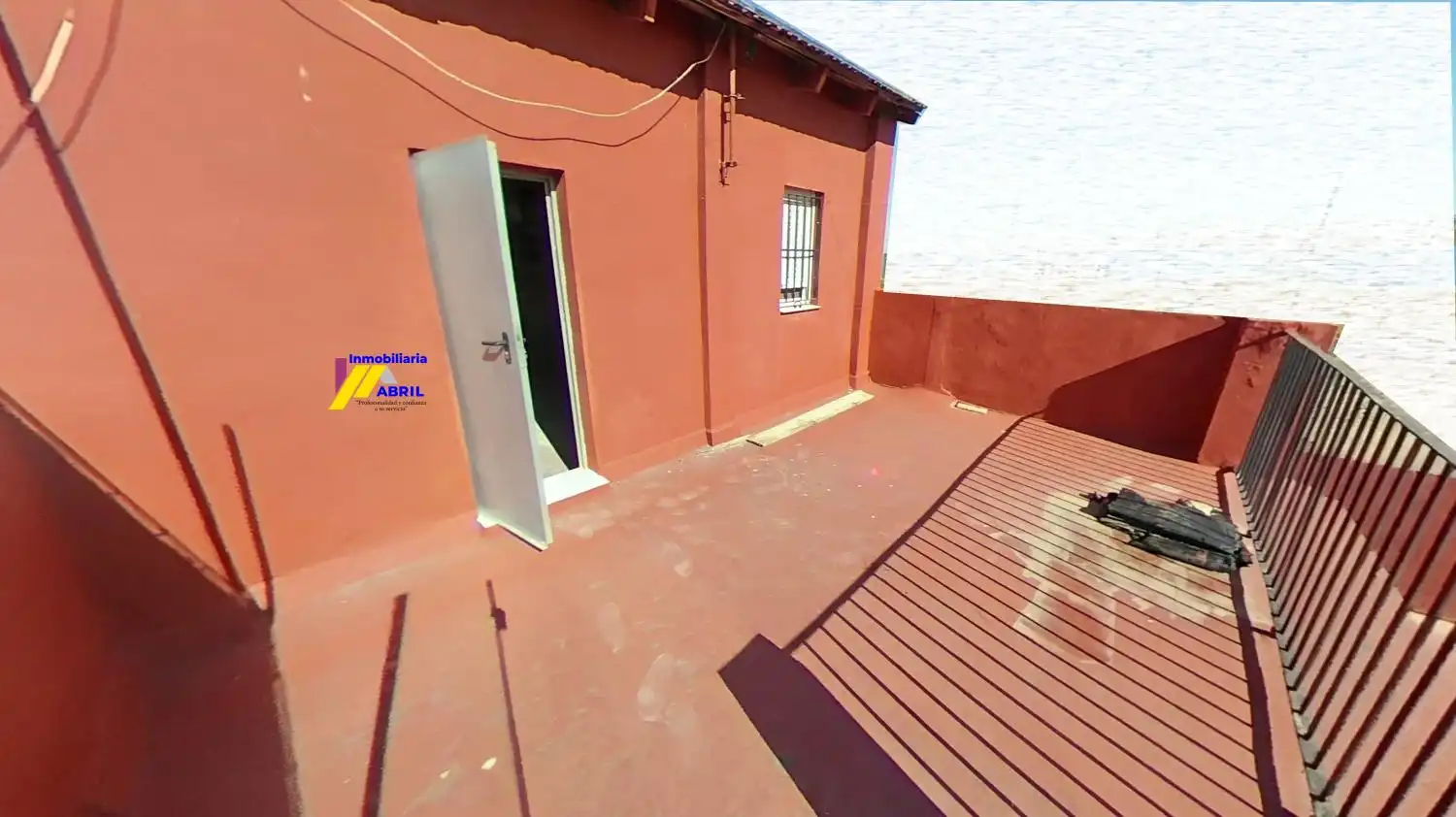 Terrassa de Casa o xalet en venda en Valencia