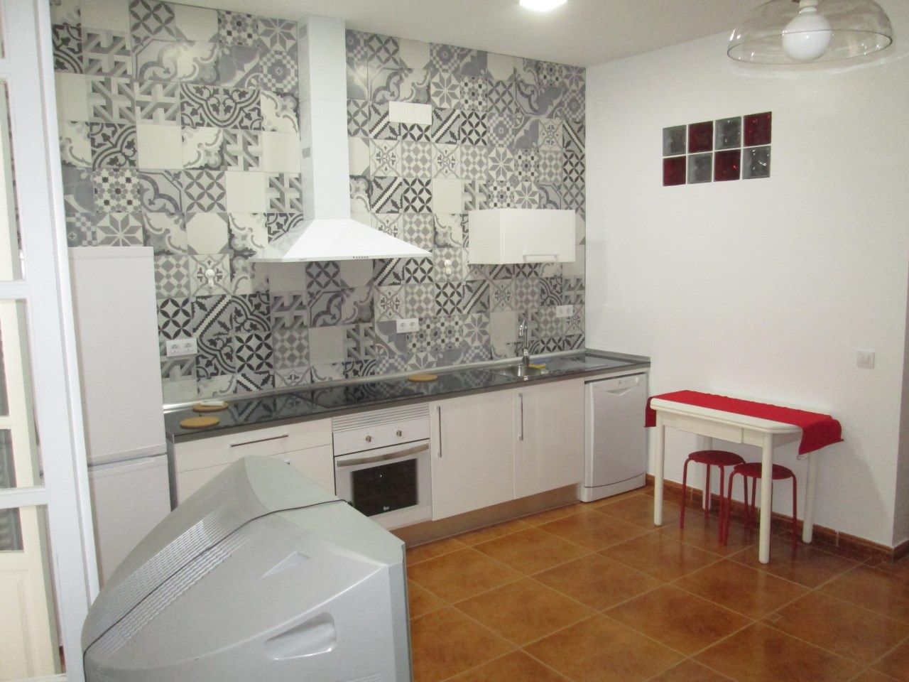 Cuina de Pis de lloguer en  Sevilla Capital amb Aire condicionat i Moblat