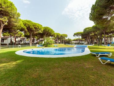 Maison mitoyenne avec piscine à vendre à Benamara - Atalaya