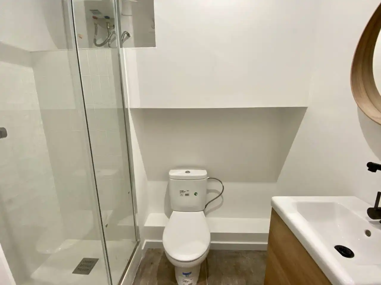 Bany de Apartament en venda en Barcelona amb Aire condicionat, Parquet i Moblat