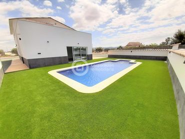 Xalet amb piscina en venda a Puerto Lumbreras