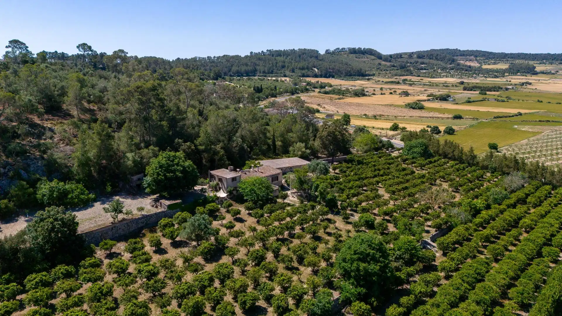 Finca rústica en venta en Sant Joan con Jardín privado, Terraza y Trastero