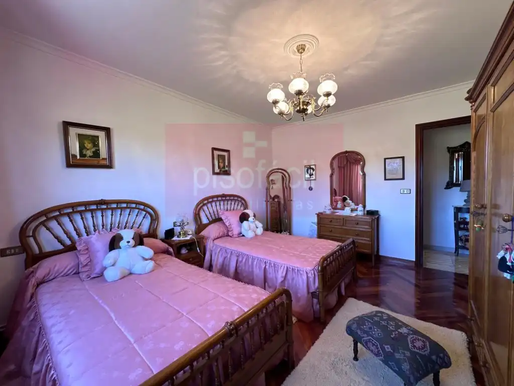 Habitación de Casa o chalet en venta en Lugo
