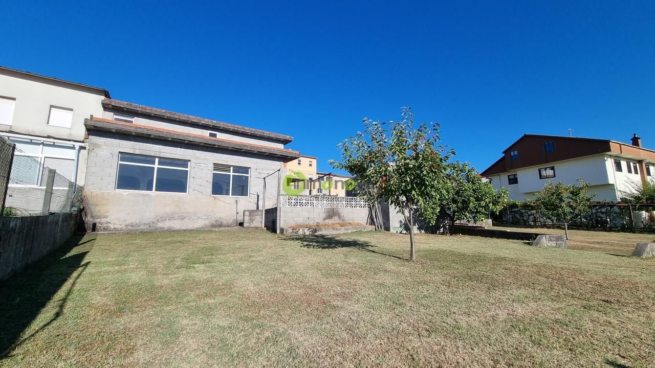 House or chalet for sale in Vigo   with Heating and Private garden