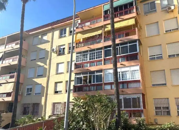Wohnung zum Verkauf in Calle Verdiales 15, imagen 2