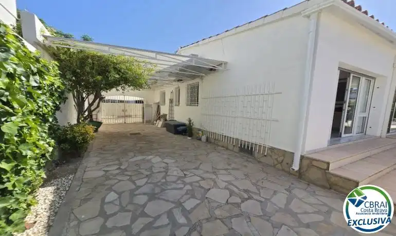 Haus mit Pool zum Verkauf in Carrer Montseny 82 82, imagen 23