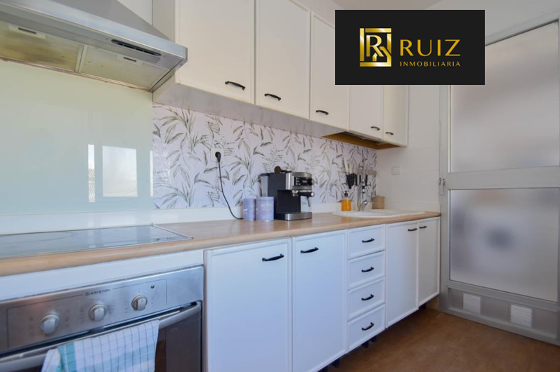 Cuina de Àtic en venda en Atarfe amb Aire condicionat, Terrassa i Moblat