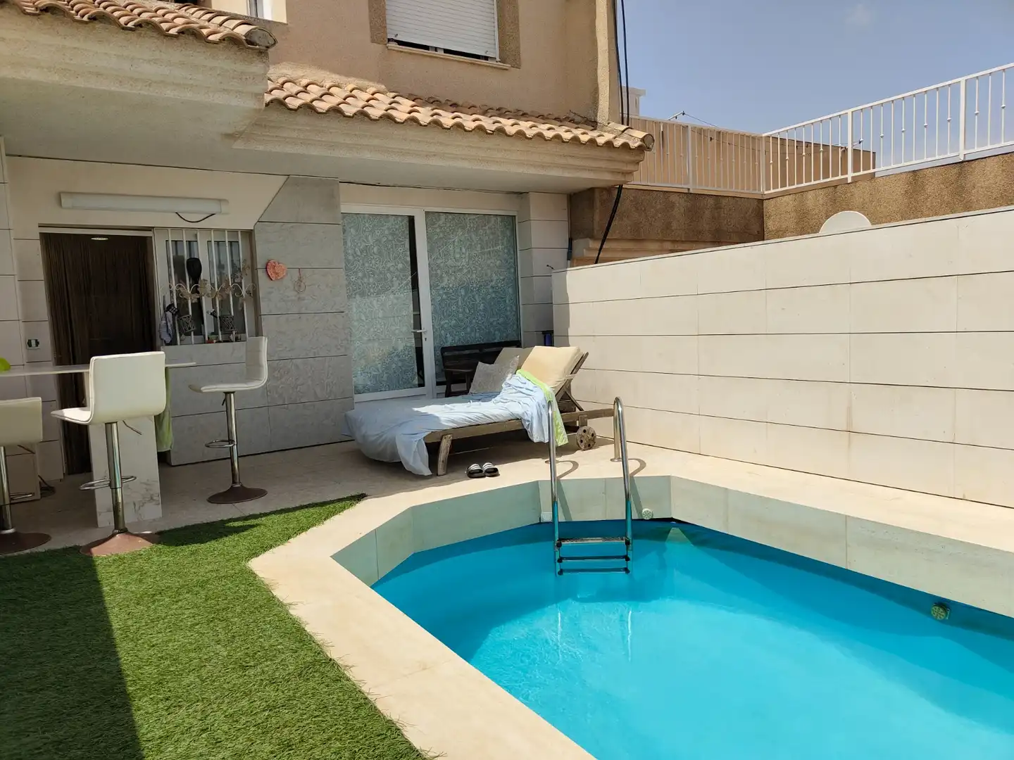 Piscina de Casa adosada en venda en Las Torres de Cotillas amb Jardí privat, Terrassa i Piscina