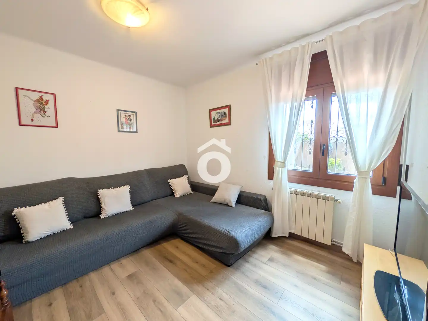 Sala de estar de Casa o chalet en venta en Esparreguera con Aire acondicionado, Calefacción y Parquet