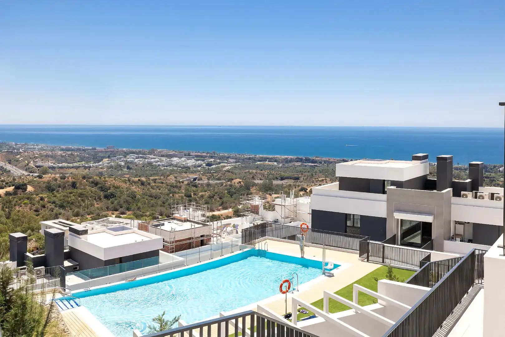 Piscina de Piso en venta en Marbella con Aire acondicionado, Calefacción y Terraza