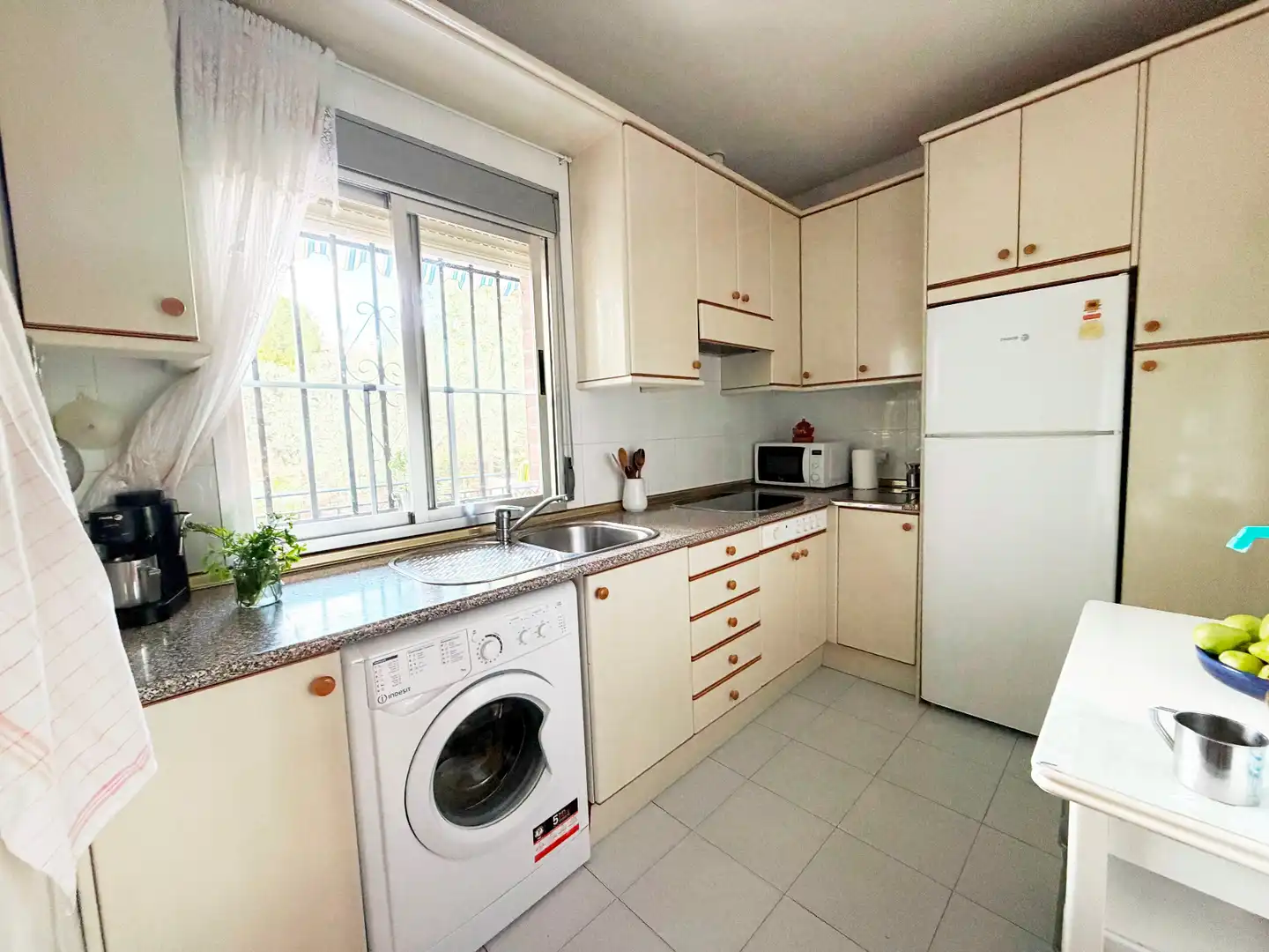 Cocina de Casa o chalet en venta en Santa Cruz del Retamar con Aire acondicionado, Calefacción y Jardín privado