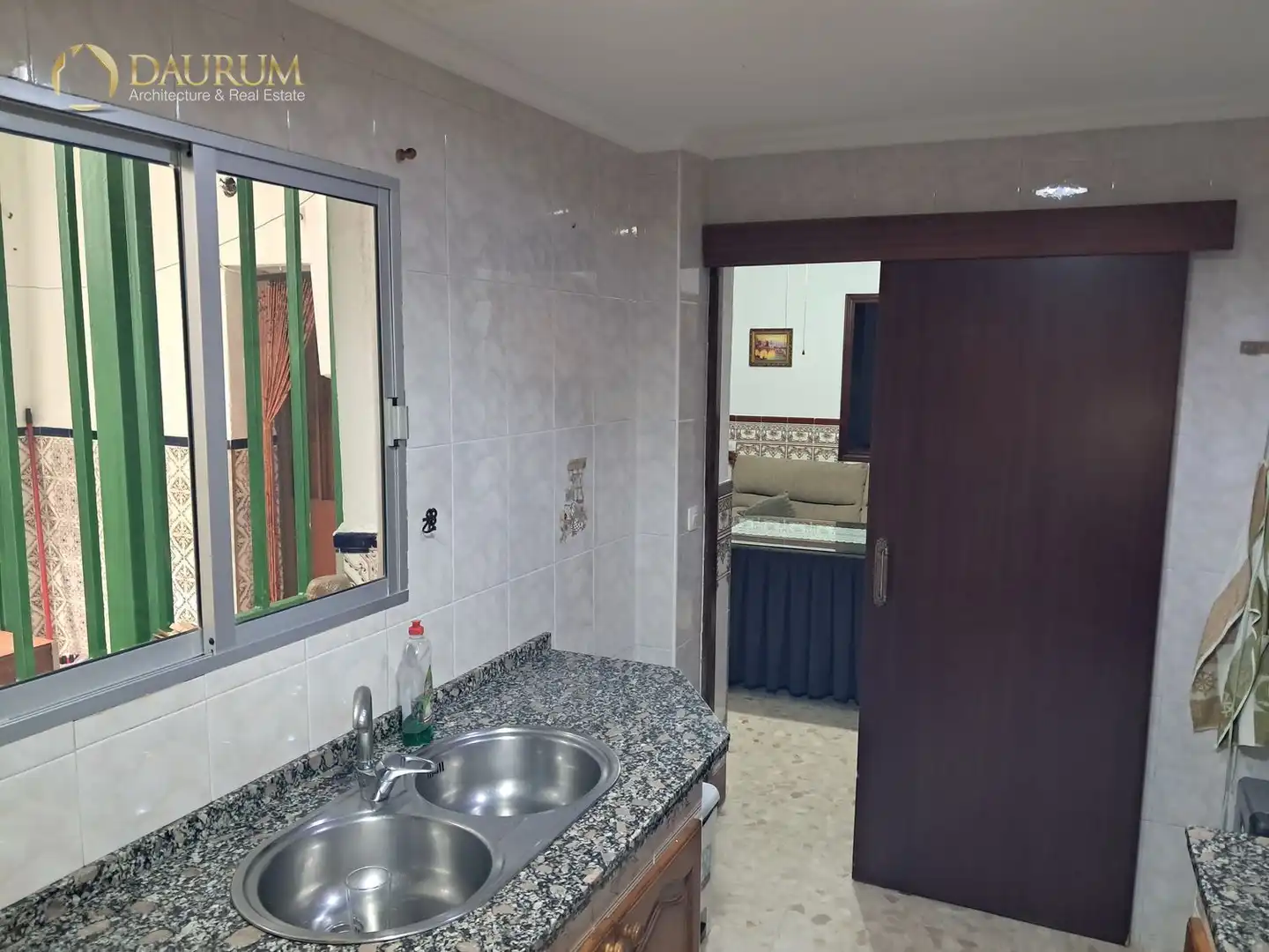 Cuina de Dúplex en venda en Sevilla amb Aire condicionat, Calefacció i Terrassa