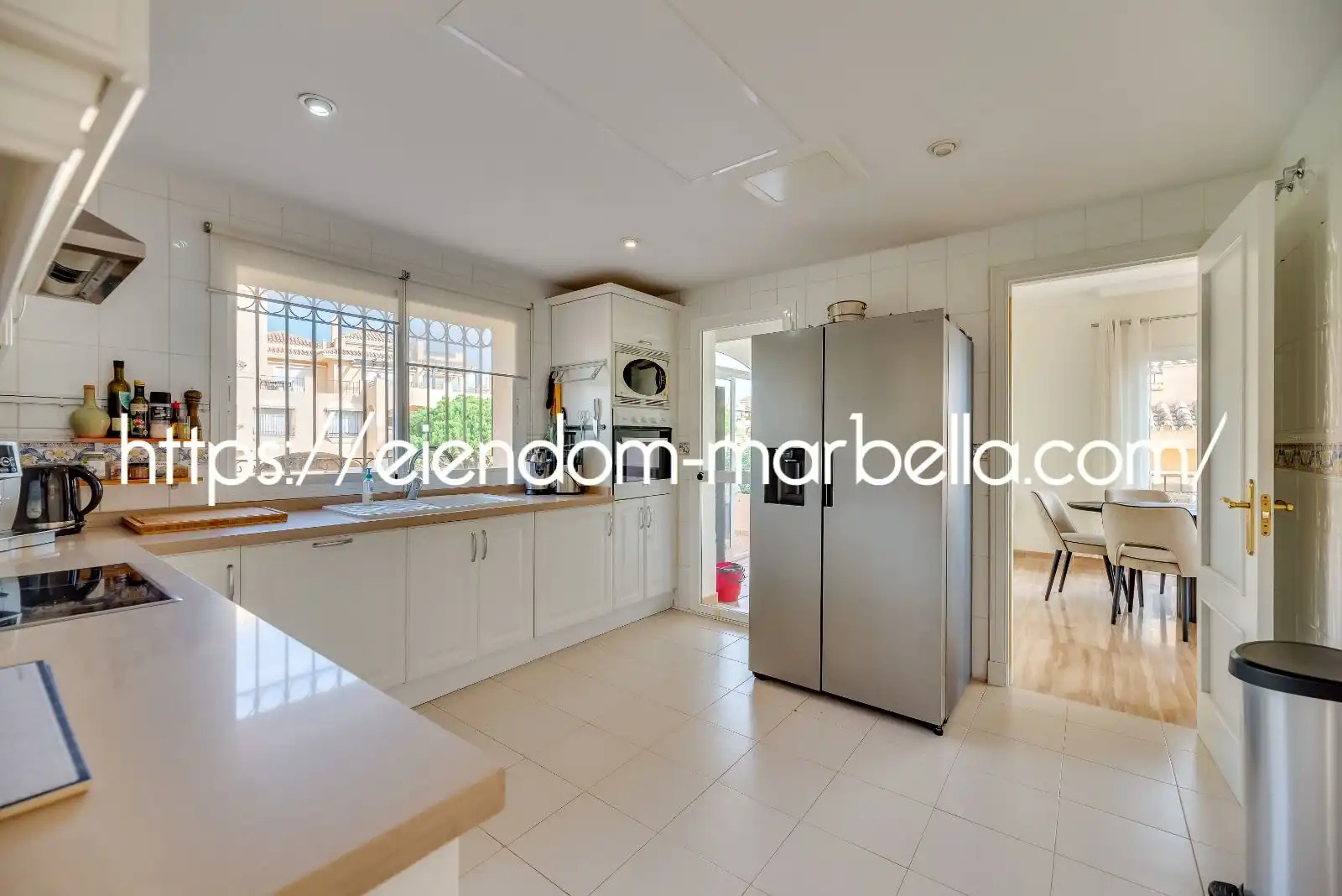 Cocina de Apartamento en venta en Marbella con Aire acondicionado, Calefacción y Terraza
