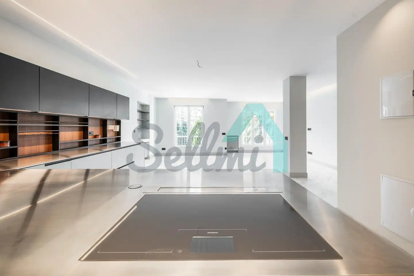 Cocina de Piso en venta en Oviedo  con Calefacción, Trastero y Balcón