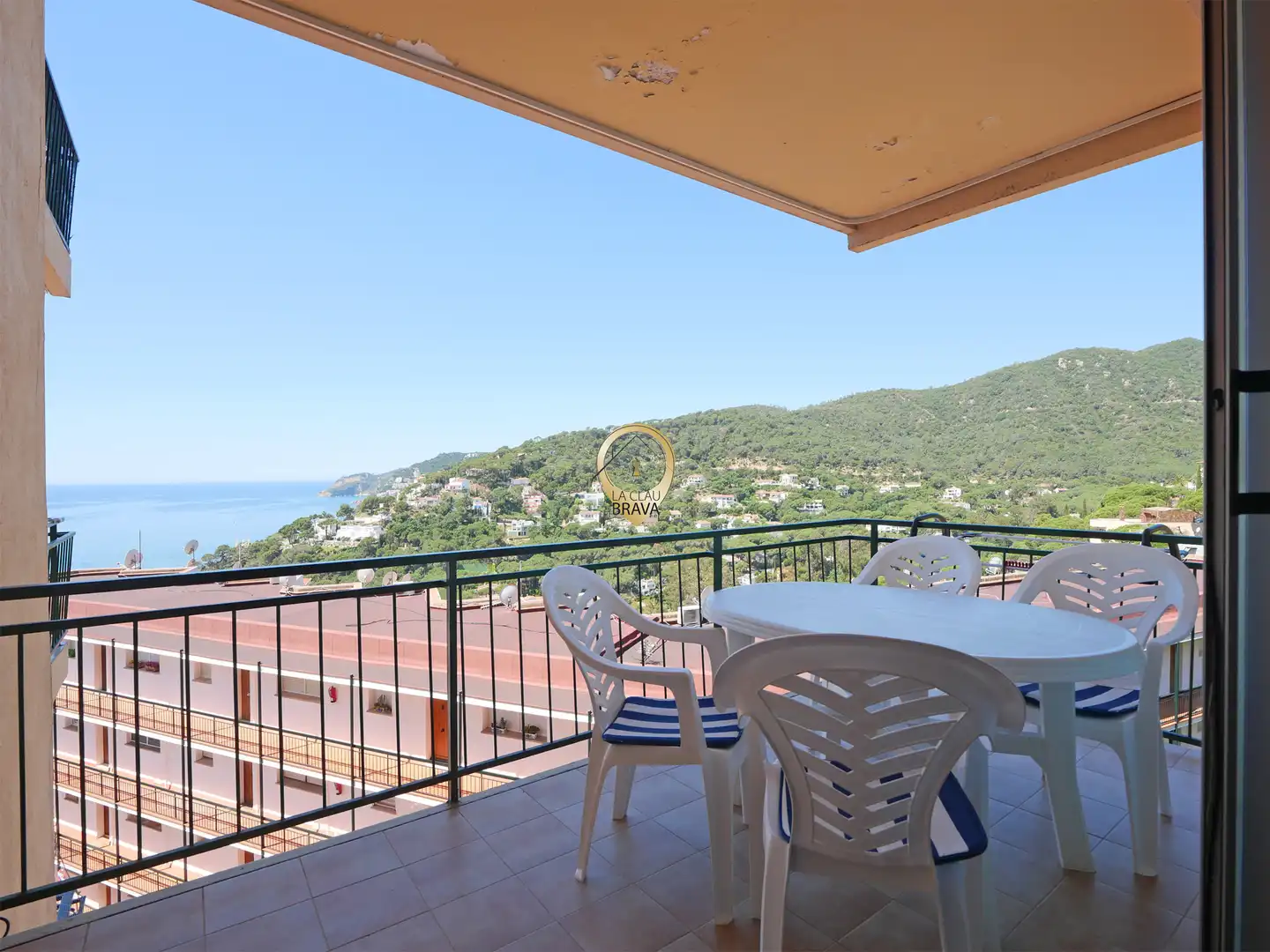 Terraza de Piso en venta en Santa Cristina d'Aro con Terraza, Amueblado y Balcón