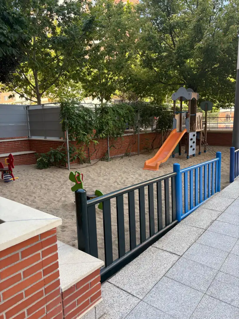 Terrace of Flat for rent in Madrid  with Air Conditioner, Heating and Storage room