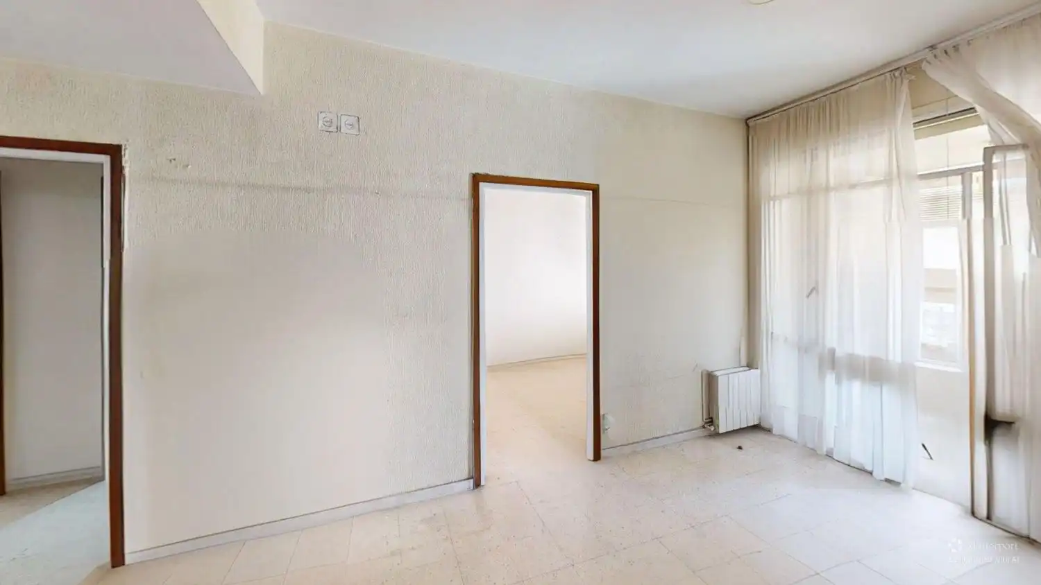 Piso en venta en Sevilla con Calefacción, Terraza y Trastero
