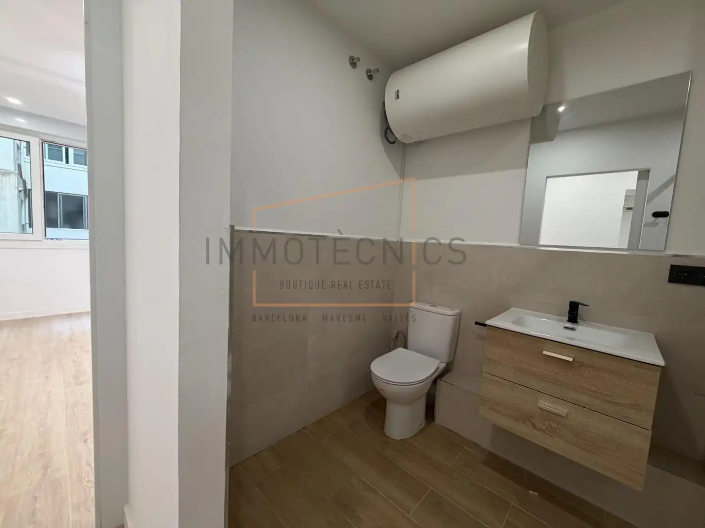Baño de Planta baja en venta en Granollers con Calefacción y Parquet