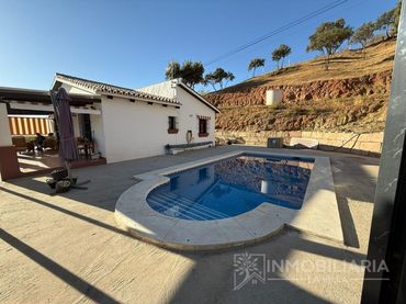 Casa rústica en venda a Poligono 41 Paraje 140 Cortijo Benitez
