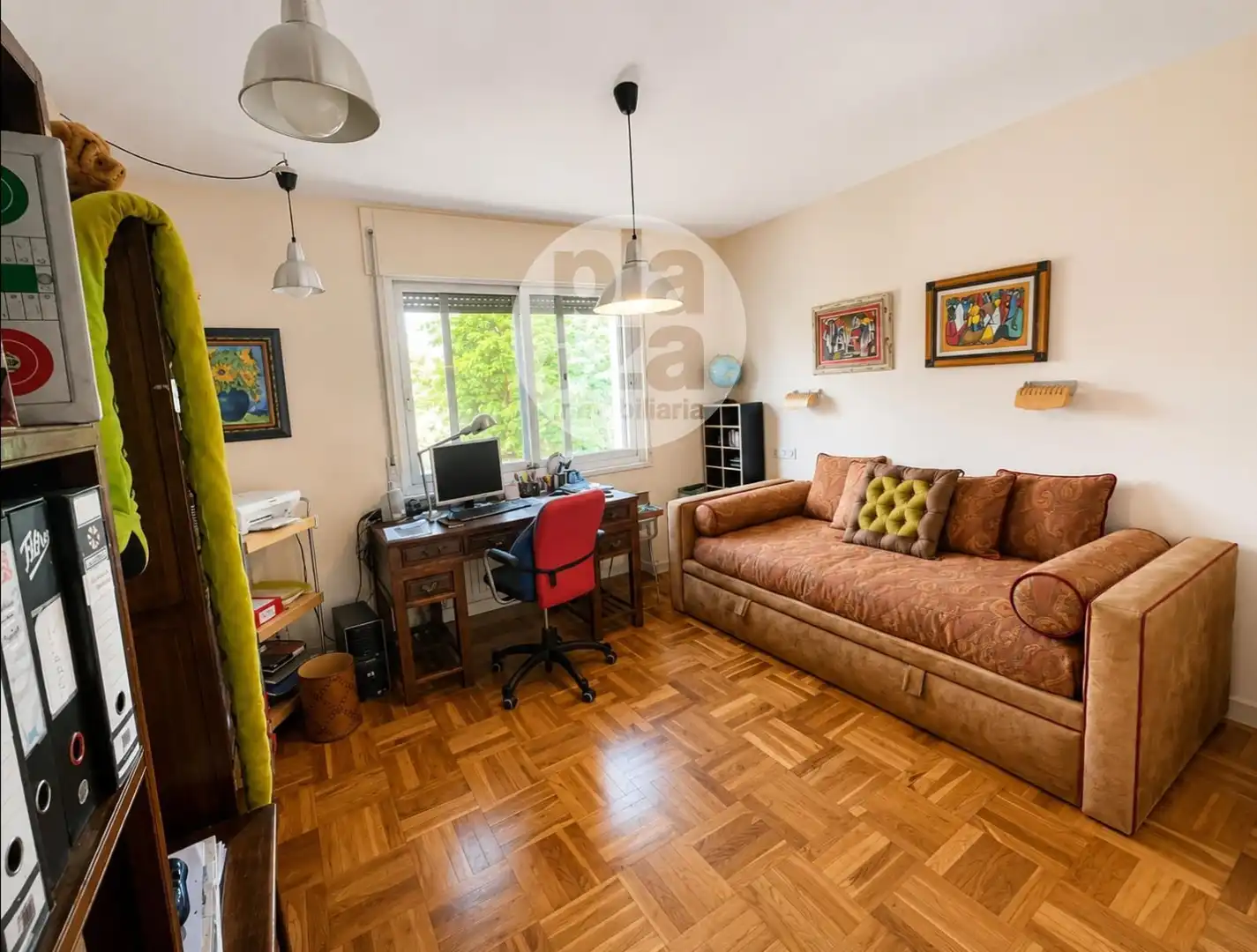 Schlafzimmer von Maisonette zum Verkauf in Burgos mit Heizung, Terrasse und Abstellraum