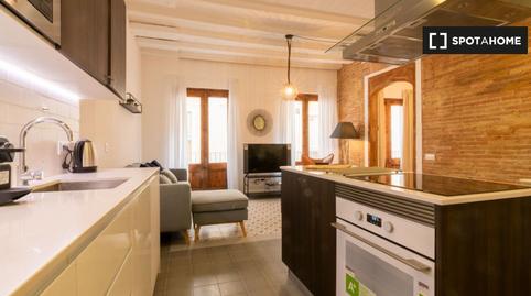 Photo 2 of Flat to rent in El Raval, Barcelona