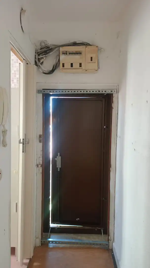 Piso en venta en Madrid con Calefacción y Alarma
