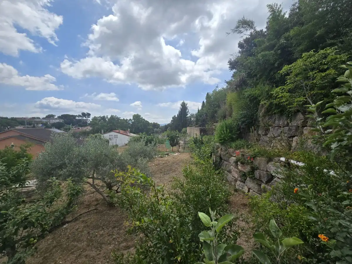 Lands and plots for sale in llevant 24, imagen 2
