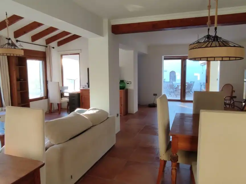 Villa con piscina in affitto a Lago Aral 5, imagen 4