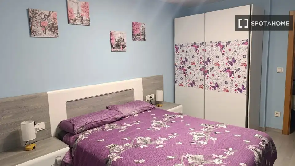 Habitación de Apartamento para compartir en Castro-Urdiales con Aire acondicionado, Calefacción y Terraza
