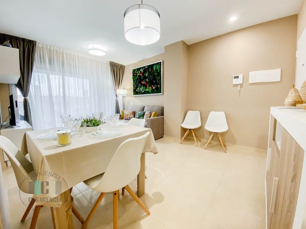 Menjador de Apartament en venda en Oropesa del Mar / Orpesa amb Aire condicionat, Jardí privat i Terrassa