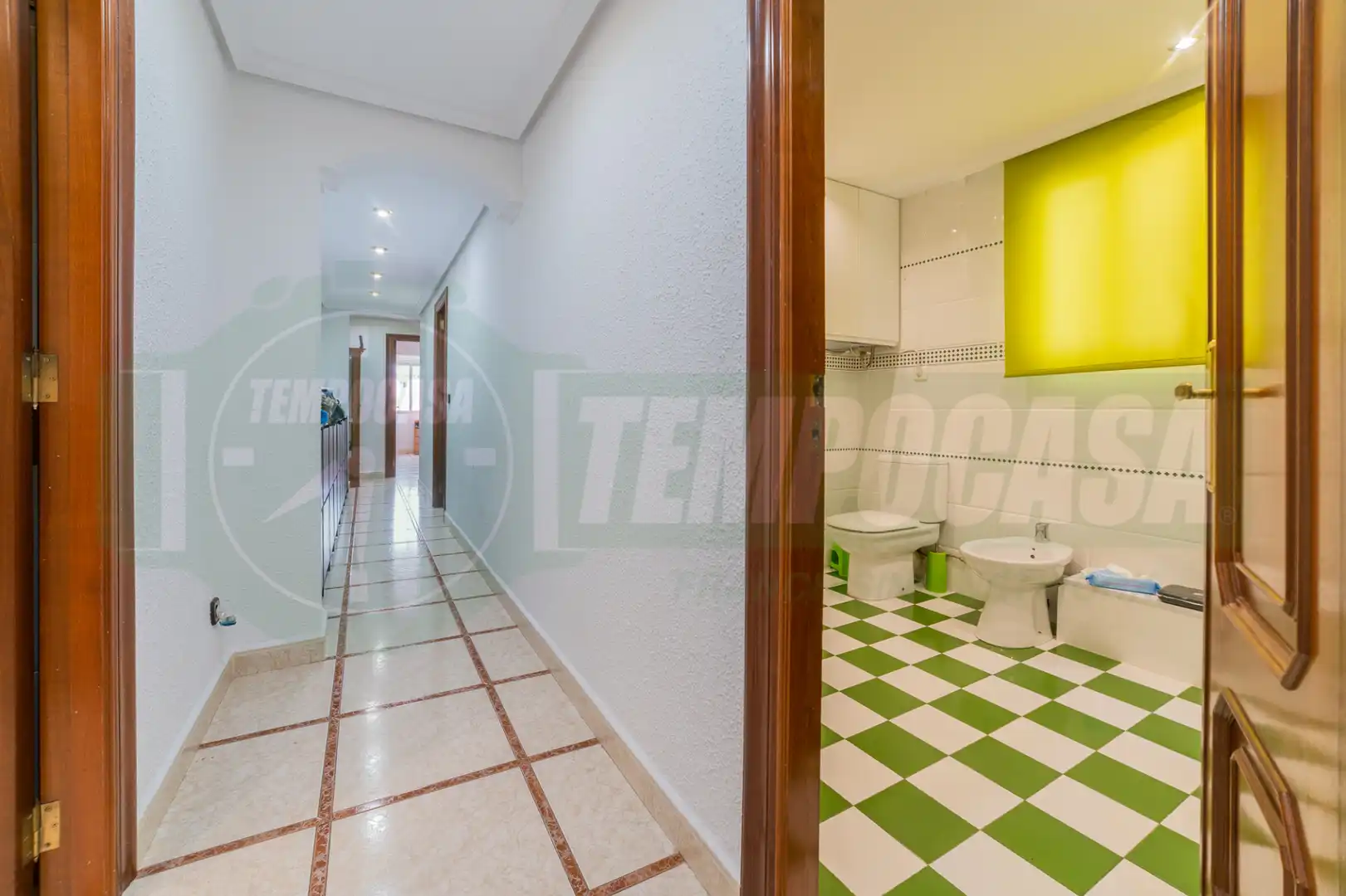 Piso con terraza en venta en Carrer de Rodrigo de Pertegás 23, imagen 11