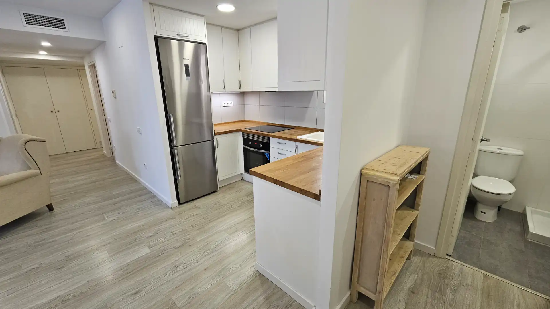 Wohnung zur Miete in Via Augusta, Llevant