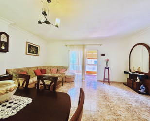 Sala d'estar de Casa o xalet en venda en San Cristóbal de la Laguna amb Terrassa i Balcó