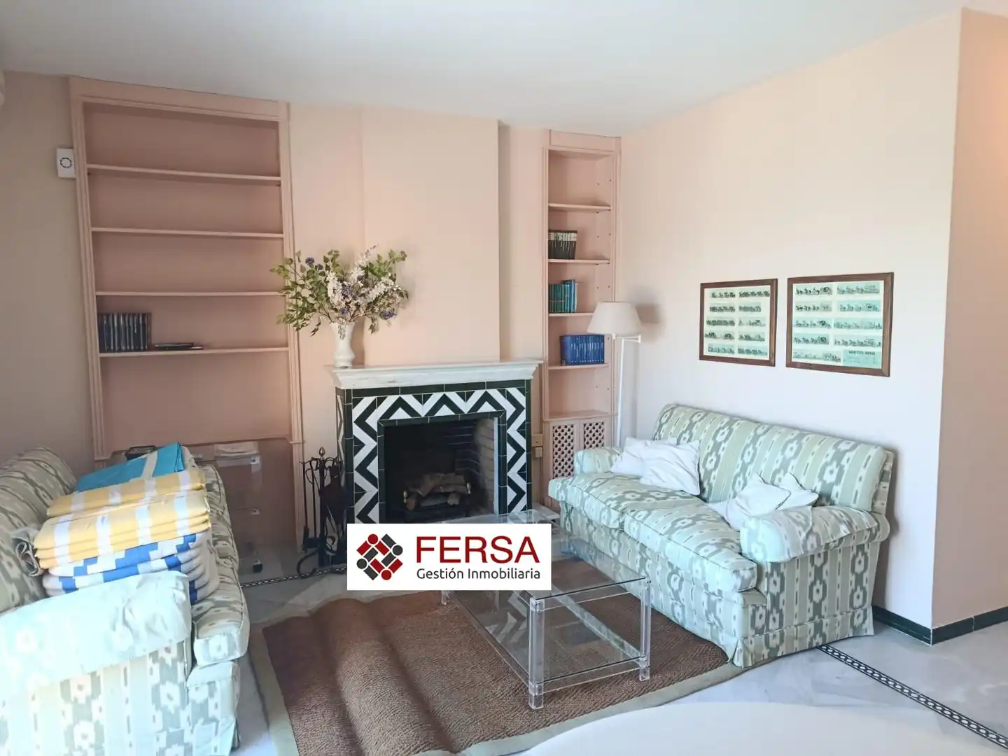 Living room of Apartments for rent in El Puerto de Santa María  with Terrace, Storage room and Furnished