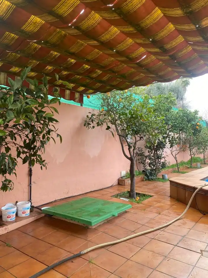 Terrassa de Casa o xalet en venda en Dos Hermanas amb Aire condicionat, Jardí privat i Piscina