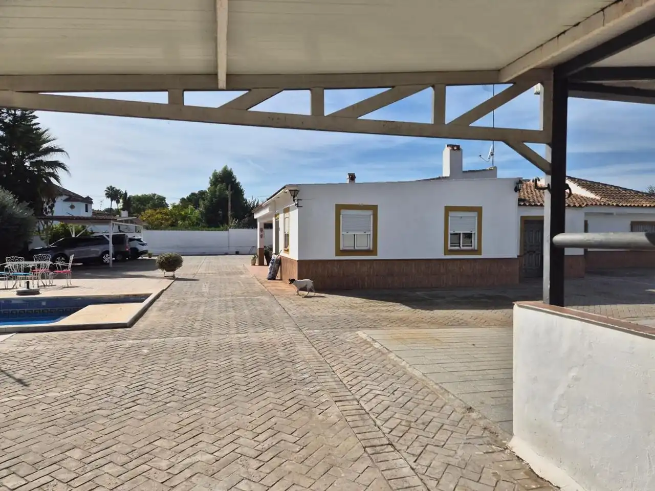 Vista exterior de Casa o chalet en venta en Palomares del Río con Aire acondicionado, Jardín privado y Terraza