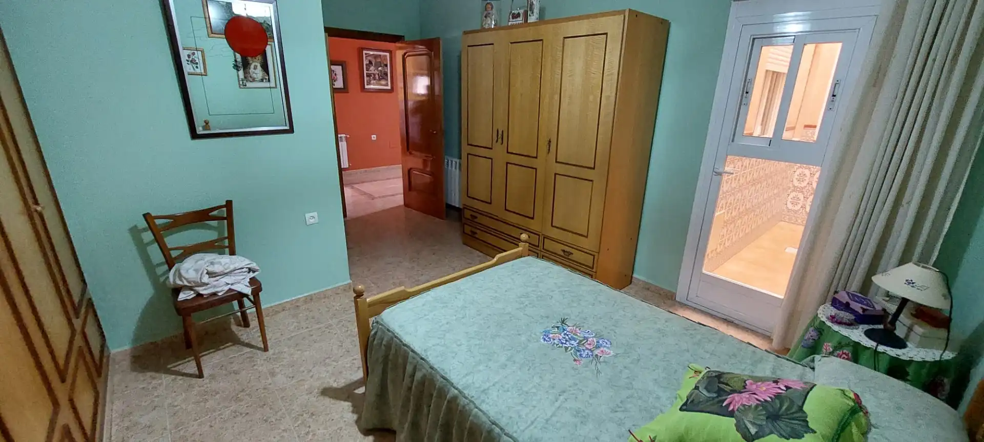 Bedroom of Houses for sale in Pedro Muñoz  with Air Conditioner, Heating and Private garden