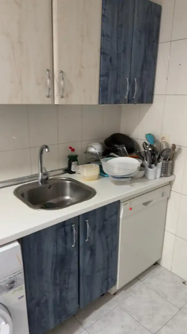 Cocina de Piso para compartir en Granada con Calefacción, Terraza y Amueblado
