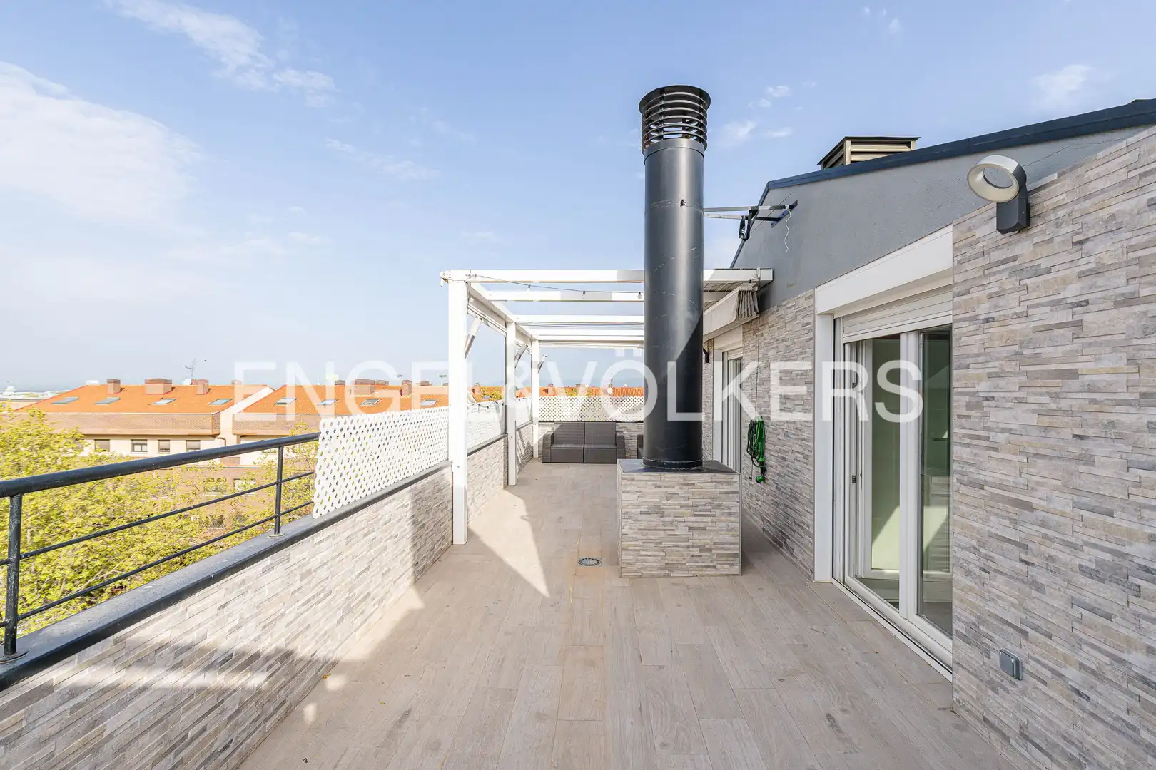 Terraza de Dúplex en venta en Alcorcón con Aire acondicionado, Calefacción y Jardín privado