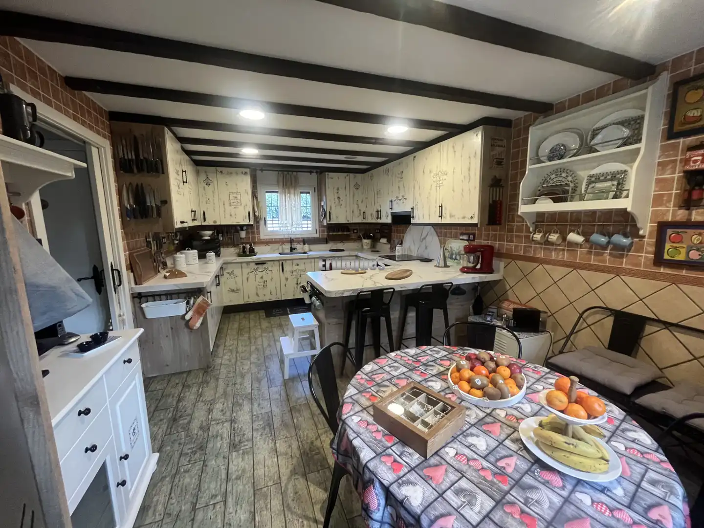 Küche von Haus oder Chalet zum Verkauf in Rubí mit Klimaanlage, Heizung und Privatgarten