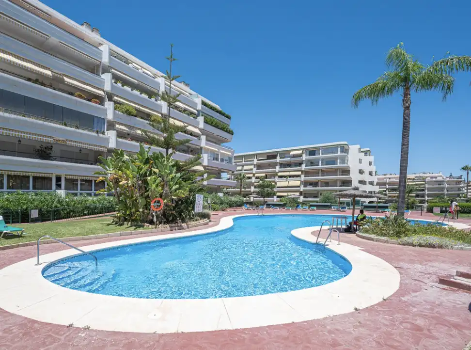 Apartament amb terrassa en venda a San Pedro de Alcántara, imagen 12